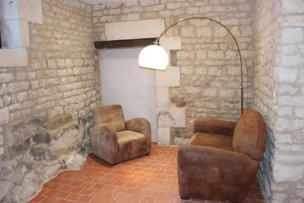 Chateau Des Loups - Les Cedres Bleus Echire Экстерьер фото