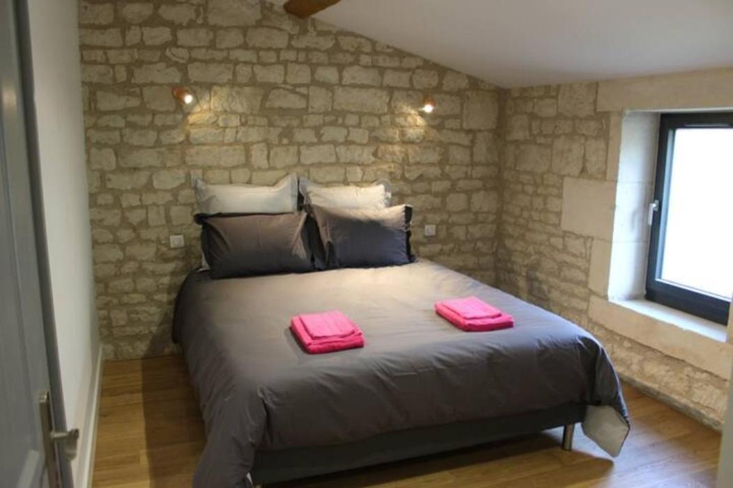 Chateau Des Loups - Les Cedres Bleus Echire Экстерьер фото