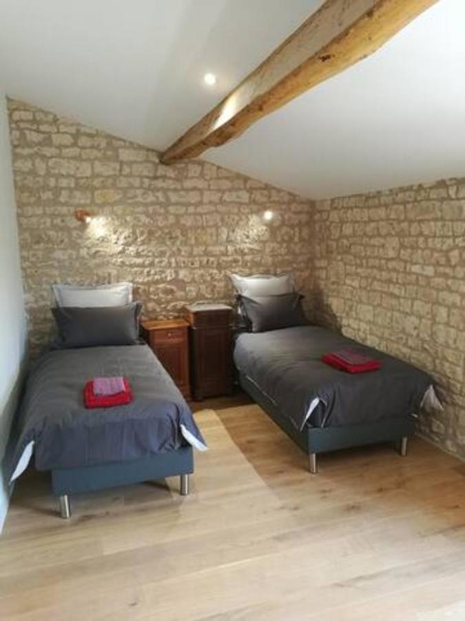 Chateau Des Loups - Les Cedres Bleus Echire Экстерьер фото